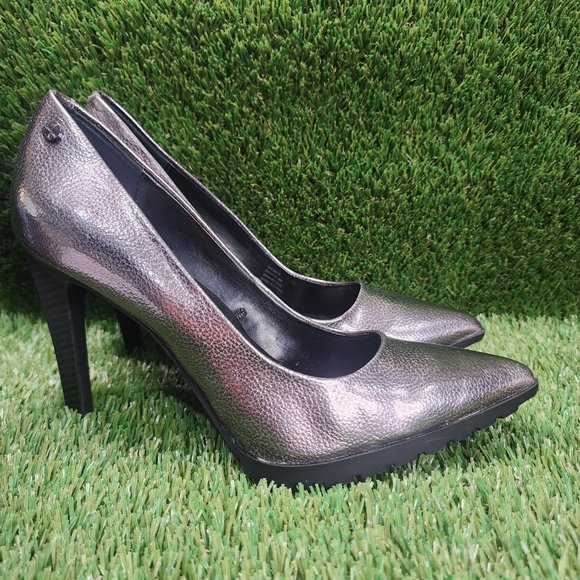 CALVIN KLEIN - Silver Pewter Stiletto Heel Pumps - BRAND NEW - Picture 2 of 4